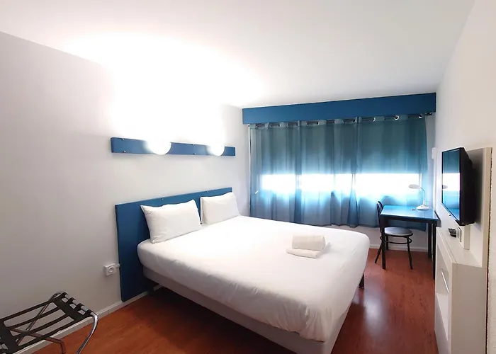 ホテル Greet Centre Gare Accor グルノーブル